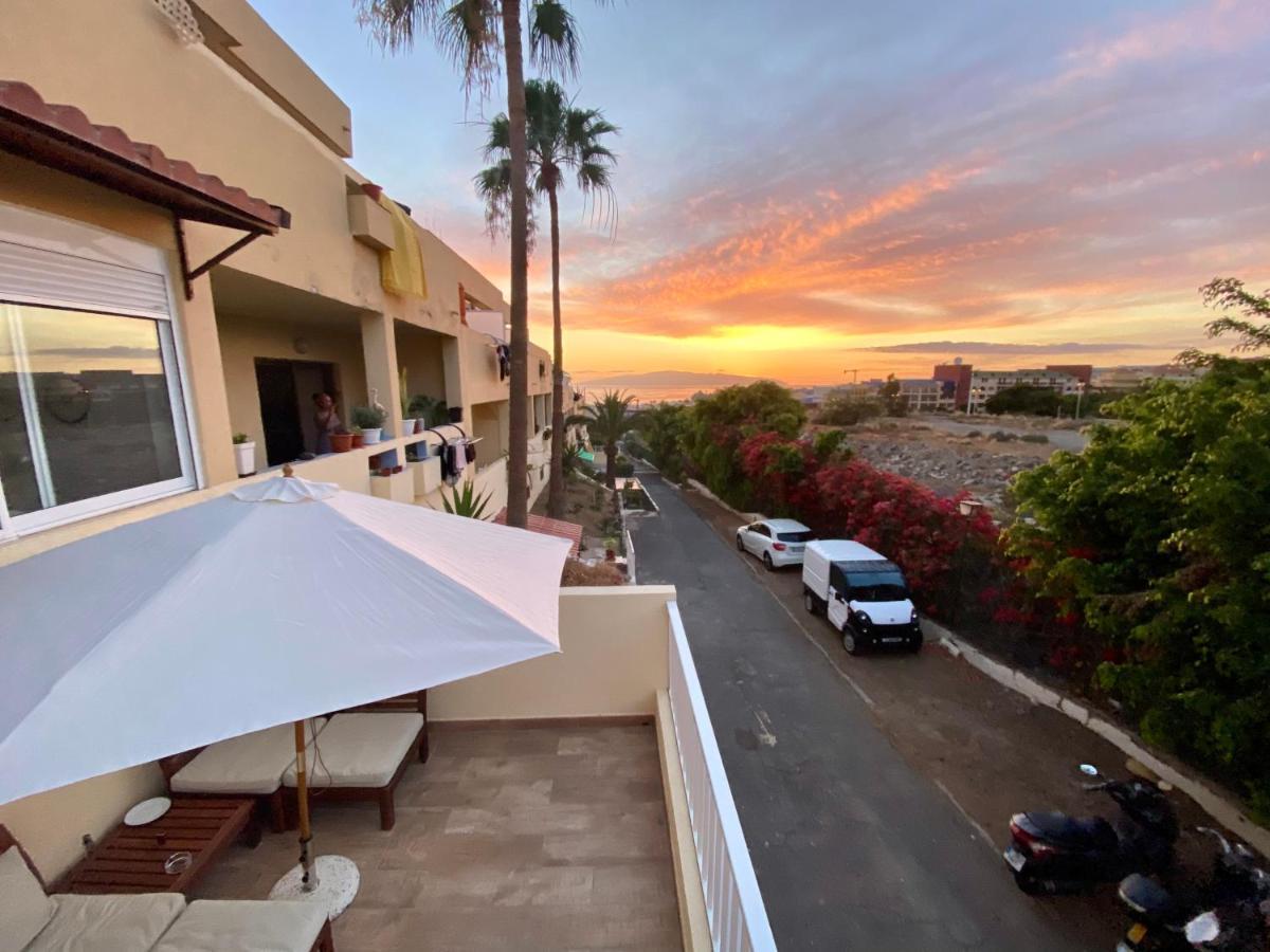 Loft Playa Torviscas,Garaje Gratis , Recien Reformado Costa Adeje (Tenerife) Eksteriør billede