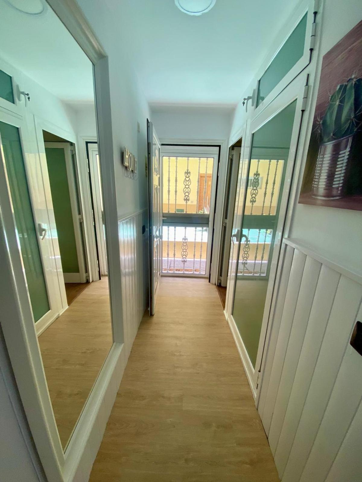 Loft Playa Torviscas,Garaje Gratis , Recien Reformado Costa Adeje (Tenerife) Eksteriør billede